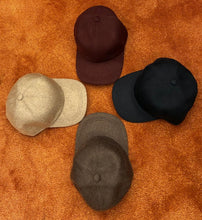 Load image into Gallery viewer, Cashmere Cap - Lago di Como
