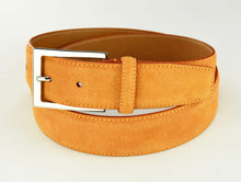 Load image into Gallery viewer, Suede belt
