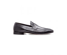 Load image into Gallery viewer, Black leather loafer shoes
