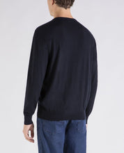 Load image into Gallery viewer, Extra fine winter-summer Merino wool roundneck sweater
