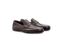 Load image into Gallery viewer, Dark brown deerskin loafer shoes
